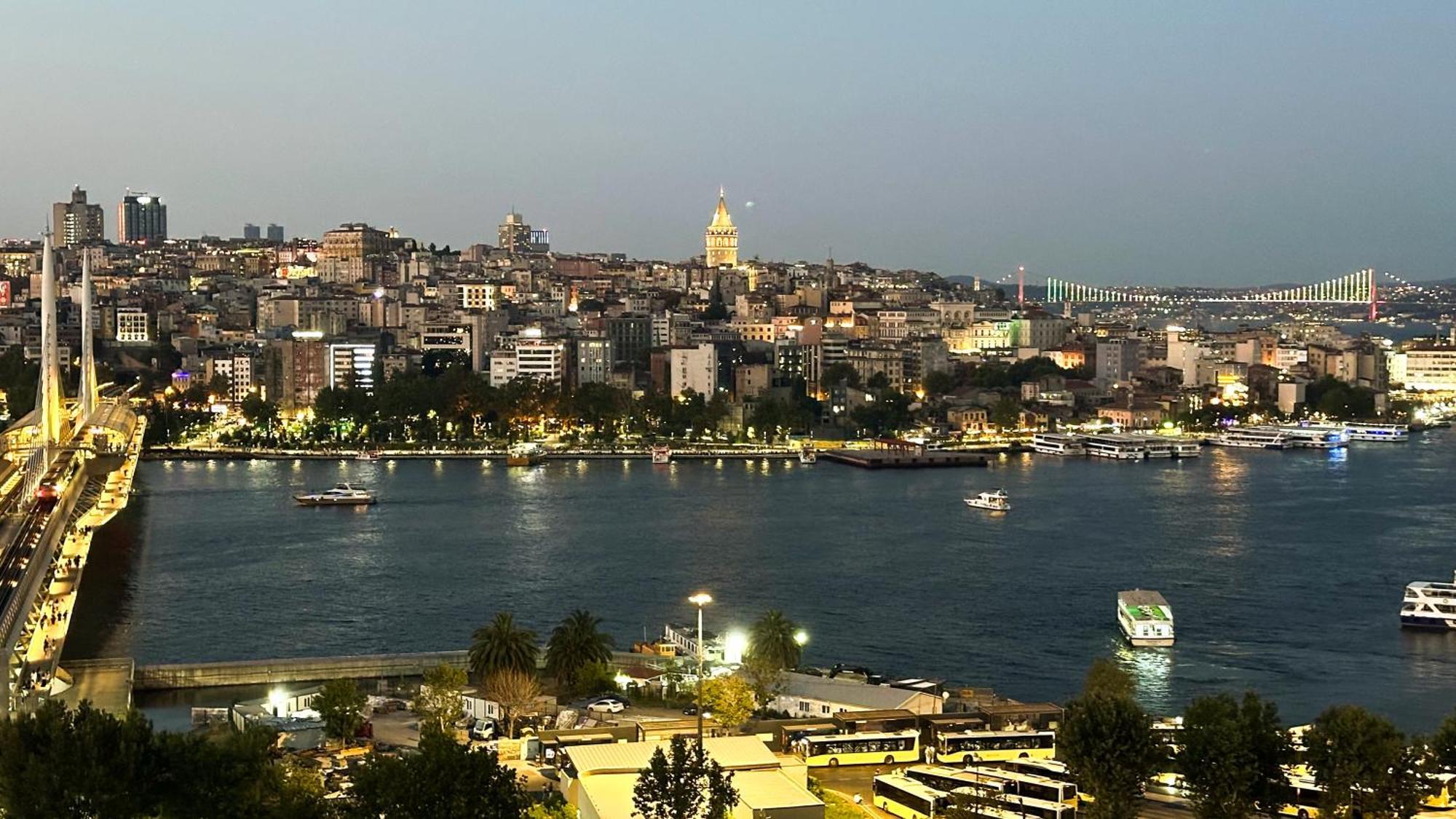 The Halic Bosphorus Hotel Istanbul Exterior photo